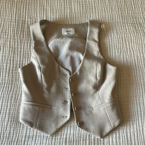 Aritzia Wilfred Vest
